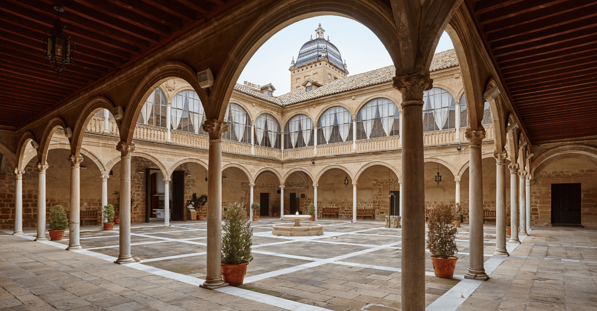 turismo en ubeda y baeza<br />
