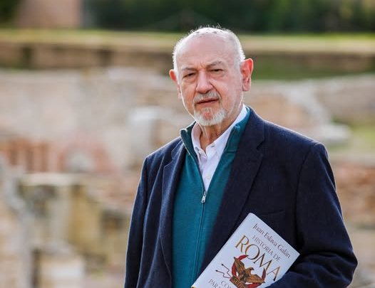 Juan Eslava Galán